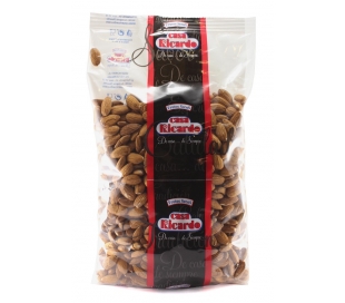 ALMENDRA CRUDA C/PIEL 1 +