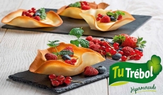 TULIPAS CON CREMA DE LIMÓN Y FRUTOS ROJOS