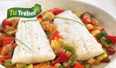 Lomos de bacalao al horno con pimientos