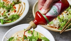 Salsa Tabasco Sriracha