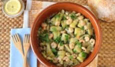 Alcachofas con gambas: